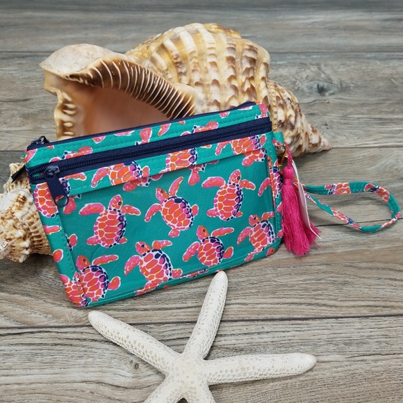 Simply Southern Handbags - Simply Southern phone wristlet Sea turtles NWT